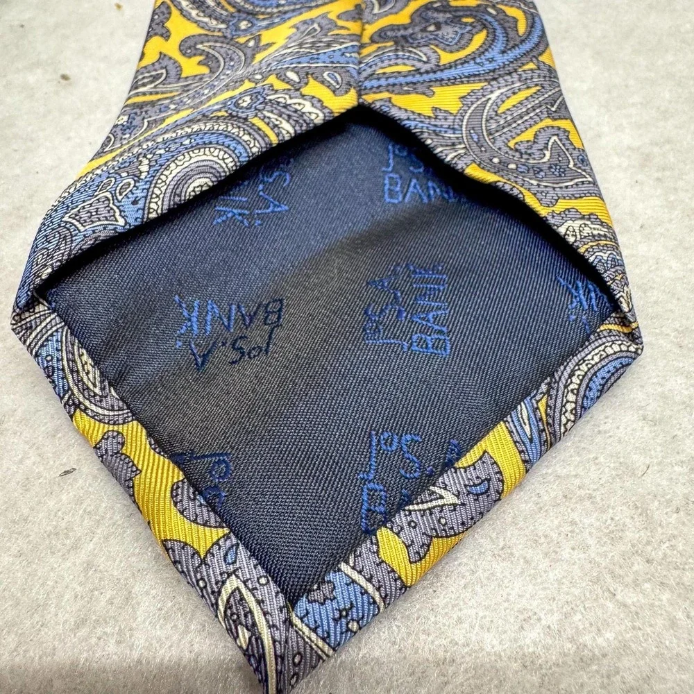 Jos A Bank Silk Tie Mens One Size Yellow Blue Paisley Executive‎ Collection